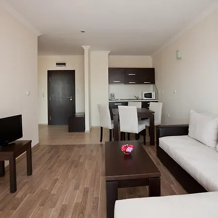 Saint George Palace Hotel 3*